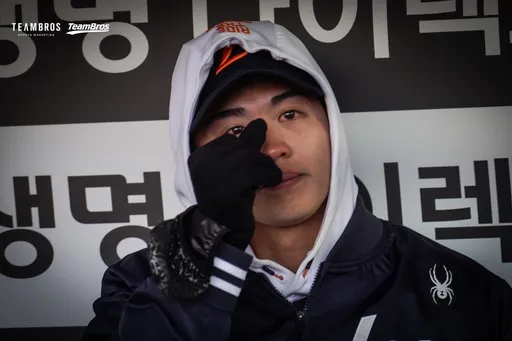 韓國人用中文大喊他名字！王彥程奪首勝見奶奶淚崩　原因曝光