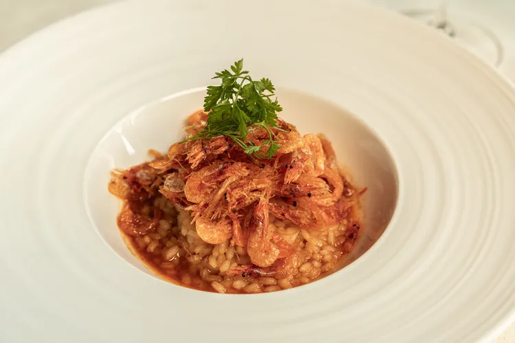 Grill Ukai西餐-櫻花蝦燉飯。業者提供