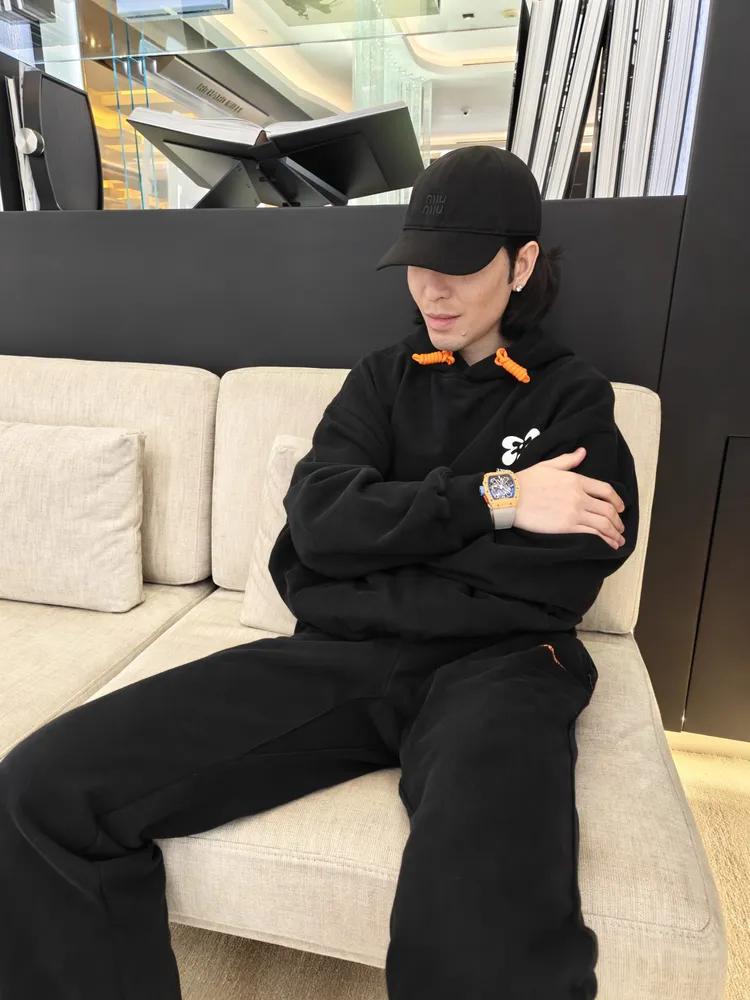 蕭敬騰手腕上的名錶，市價直逼一棟豪宅。