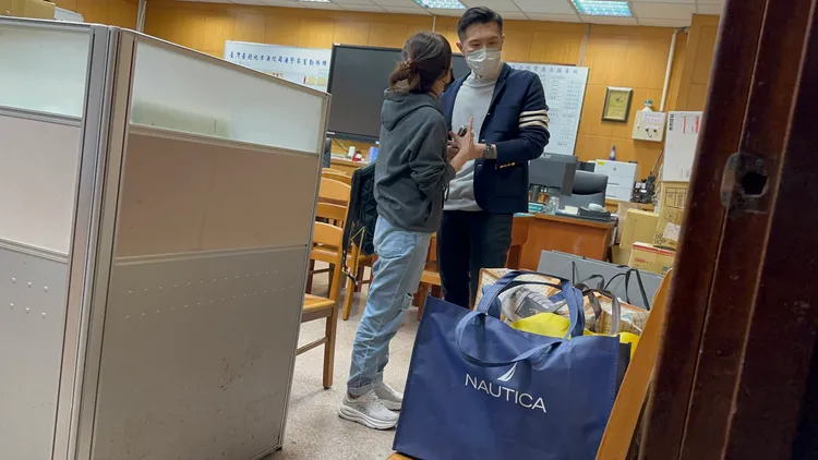 京華城案今宣判，威京集團主席沈慶京被依照圖利罪判刑10年、褫奪公權5年，但加保3千萬元。沈慶京今晚已籌足3000萬元辦理交保中。陳建岐攝