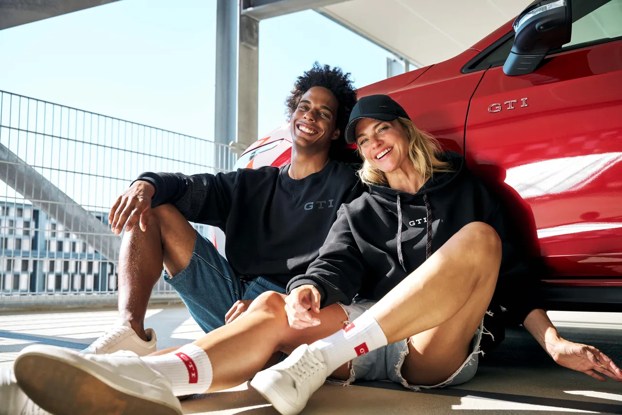 活動期間提供多款原廠精品與配件75折起優惠。業者提供