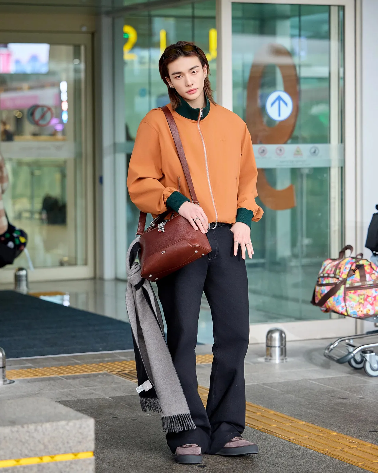 Stray Kids成員鉉辰也同步啟程。品牌提供