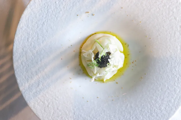 透抽 白花椰 魚子醬。業者提供