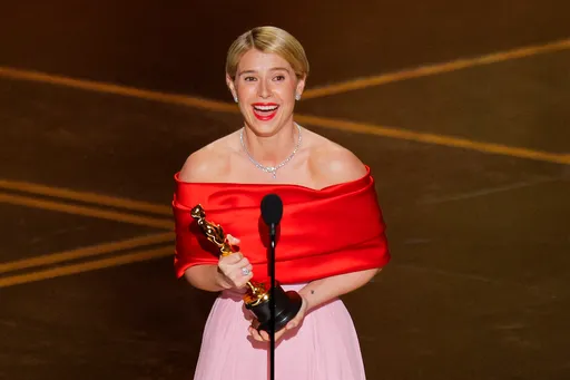 奧斯卡｜潔西伯克利擒拿影后　甜蜜告白另一半放閃