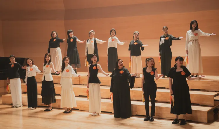 台灣大哥大董事長蔡明忠表示，誠摯感謝主創團隊以深刻而真誠的視角，描繪台灣女性受刑人的處境，讓社會看見即使身處高牆之內，只要仍有愛與陽光，生命依然有重新合音的可能。(圖/壹壹喜喜電影股份有限公司提供)