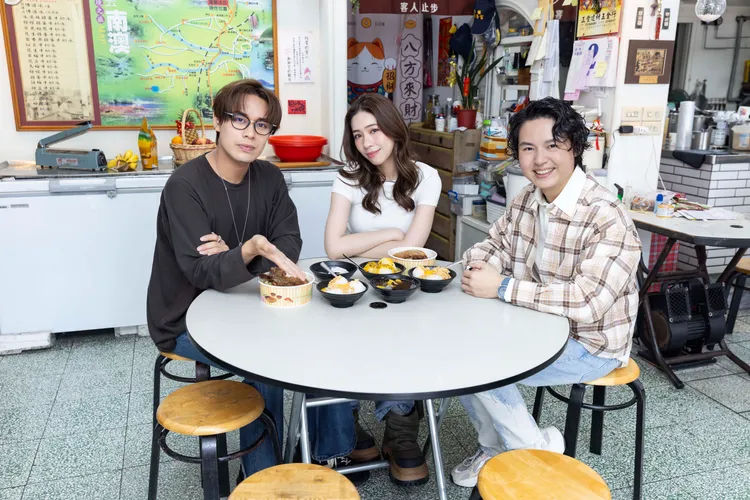 告五人以行動回饋家鄉宜蘭，連冰店老闆也熱情想免單。相信音樂提供