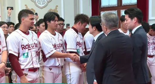 賴總統笑虧「你打出3分砲害我不爽」　林智平：對不起總統