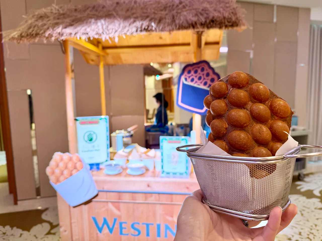 港式吃到飽提供「雞蛋仔」等餐點。莊偉祺攝