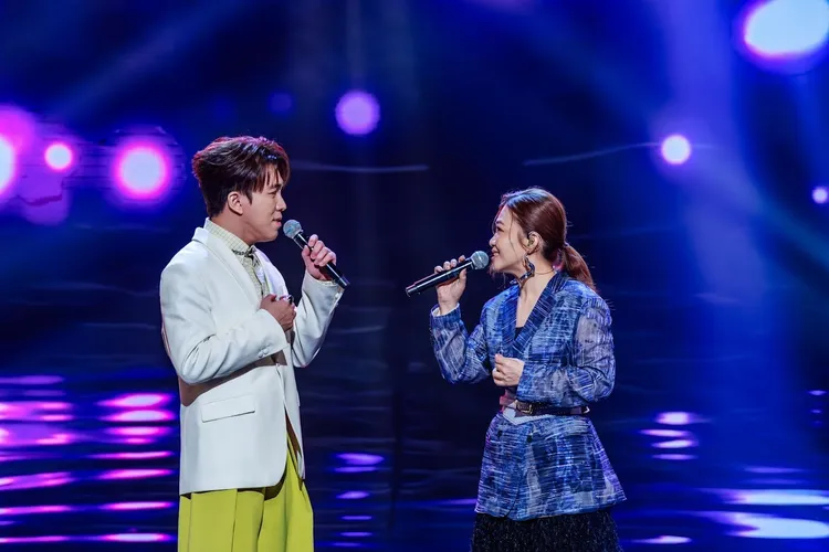 《唱歌給你聽》許志豪、黃妃。中天電視提供