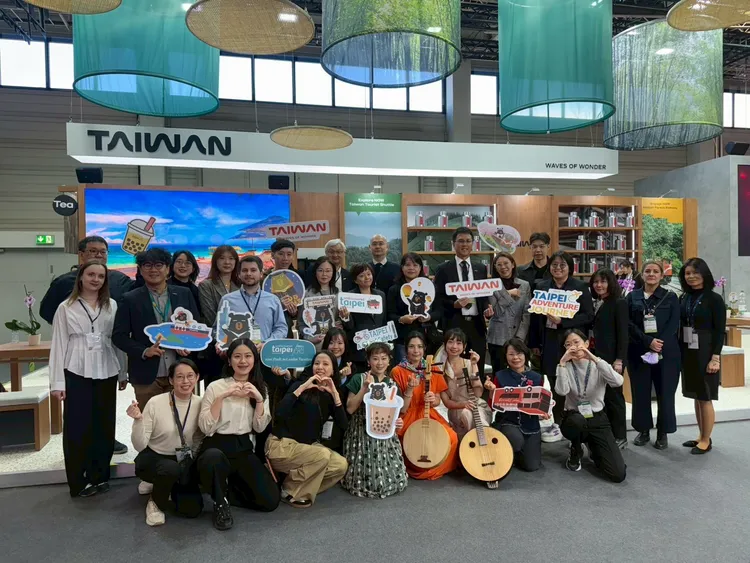 台灣觀光代表團前往ITB柏林旅展。台北市觀傳局提供