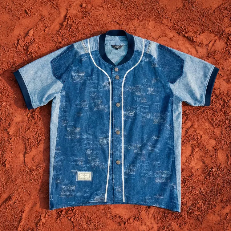 Story Wear丹寧棒球衣，4880元。品牌提供