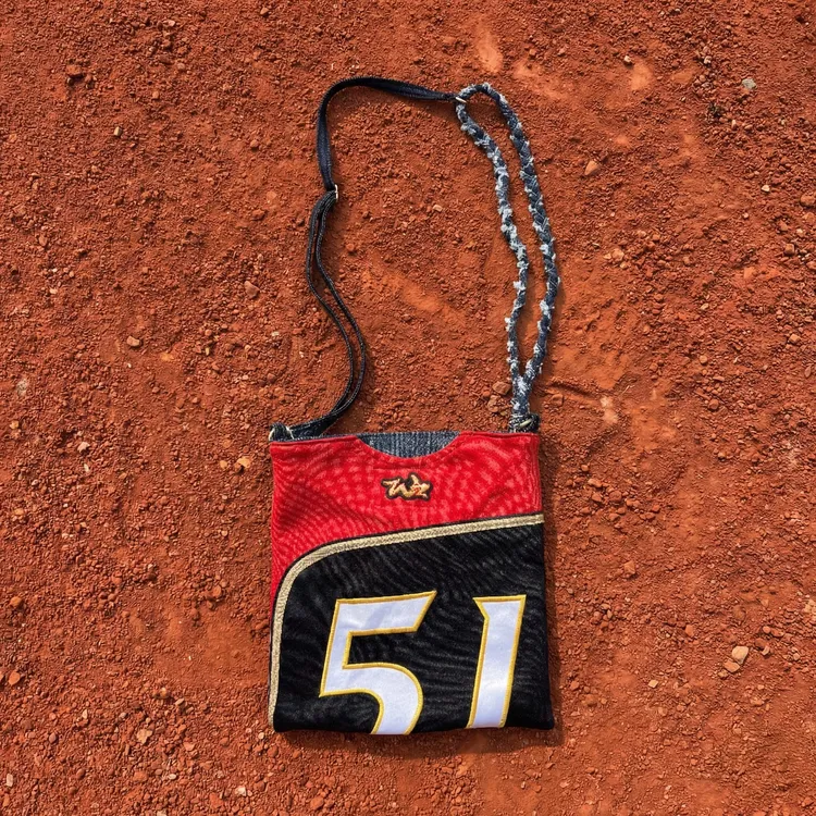 Story Wear回收棒球衣包，2680元。品牌提供