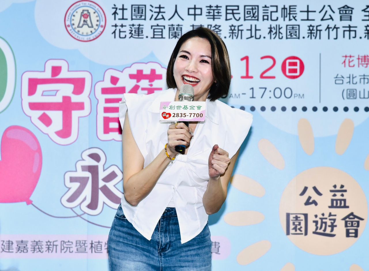 歌壇紅極一時到長照植物人弟弟 22年後近況曝光!考取中藥證照