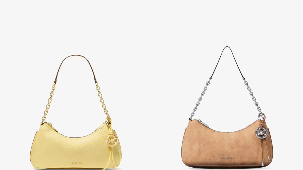 Michael Kors Nolita黃色小型鍊帶包（左）、Nolita棕色小型鍊帶包（右），各9500元。品牌提供