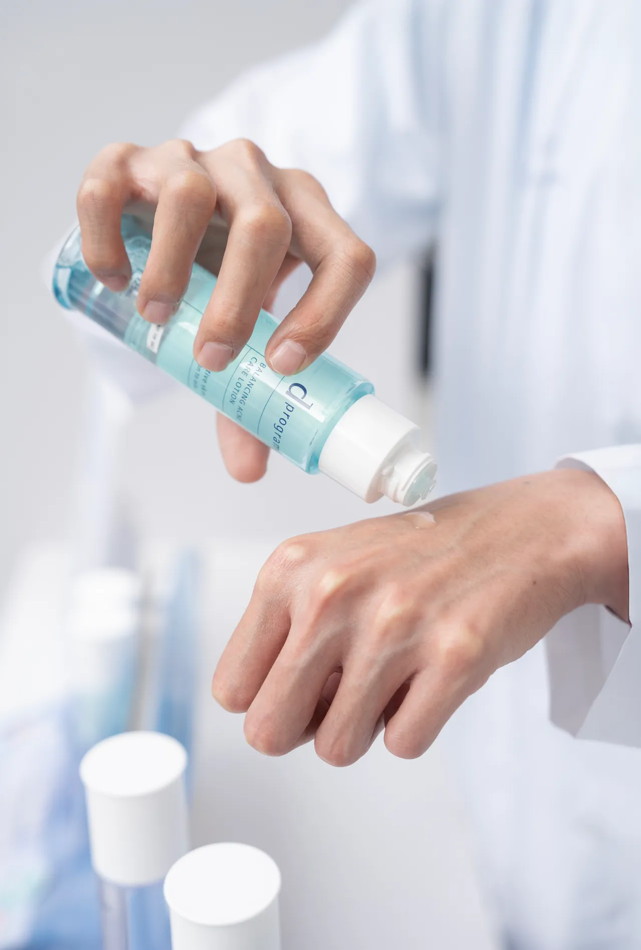 Lily最愛用的極效淨膚均衡化妝水，125m／1150元。品牌提供