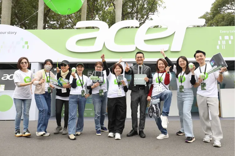 宏碁於台大校園徵才博覽會設攤招募新世代人才，並攜手旗下子公司釋出逾百個職缺，涵蓋研發、資訊、行銷與供應鏈等多元領域。宏碁提供