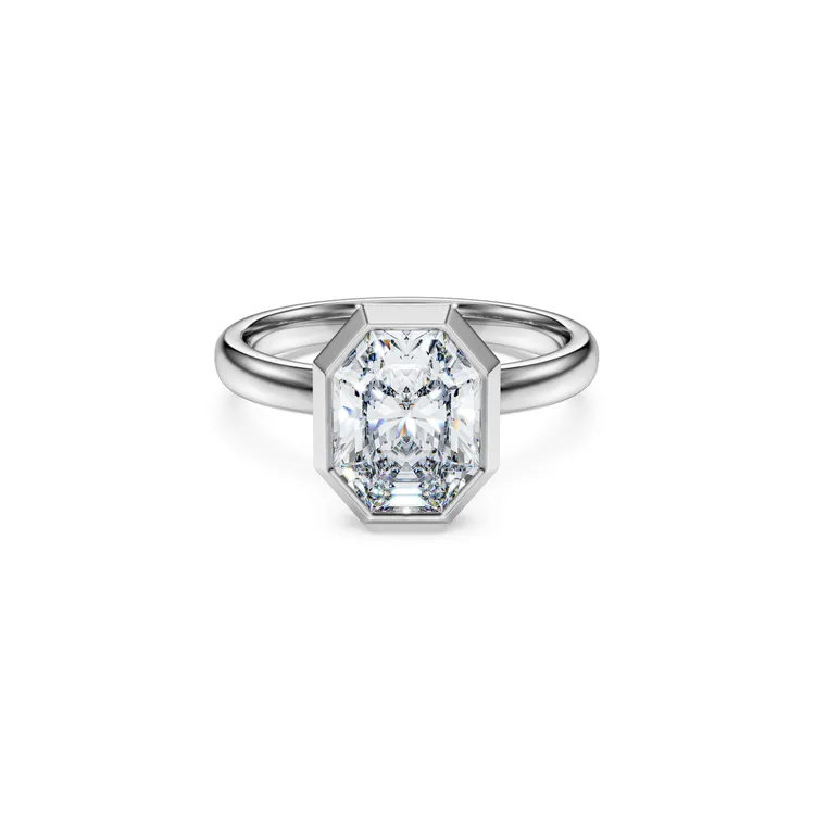 SWAROVSKI Octagon包邊戒指，14萬5000元。品牌提供