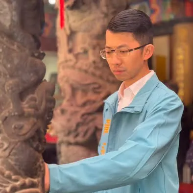 曾涉「喬職務」遭判刑！黃永翔重回綠營參選議員惹議