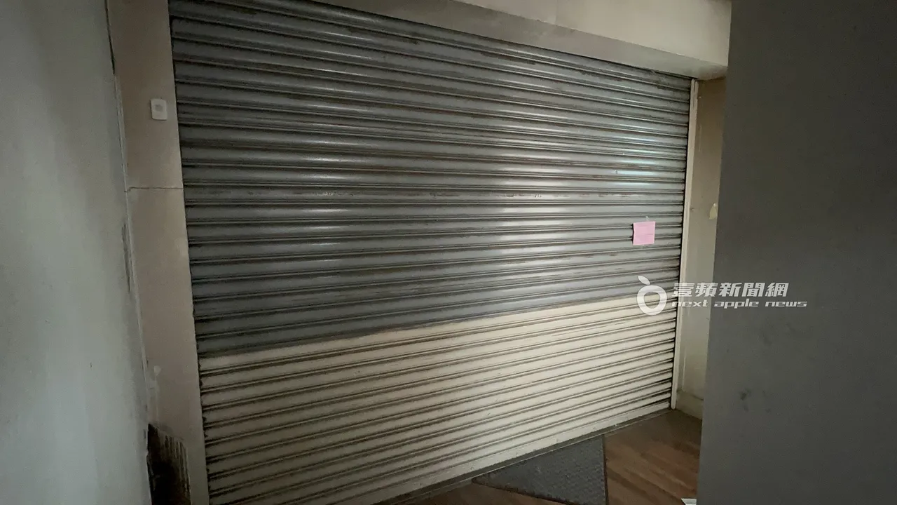 診所營業時間大門深鎖。特勤中心攝