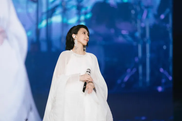 戴佩妮見粉絲反饋，數度感動。寬宏藝術提供