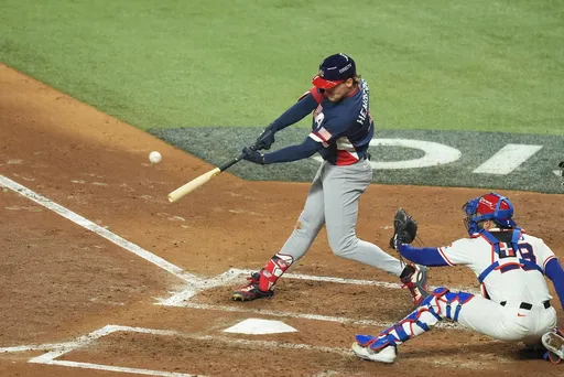 重砲互轟！美國連2發陽春砲2比1領先多明尼加