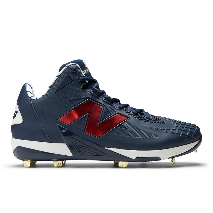 New Balance聯名大谷翔平系列Fuelcell Ohtani v1，5280元。品牌提供