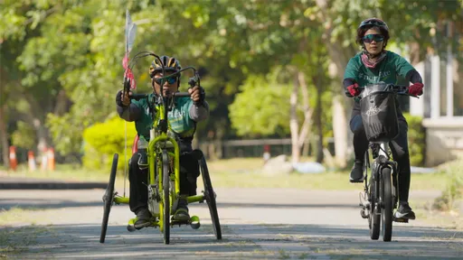 70歲也要追風！身障重機騎士熱血圓夢上路