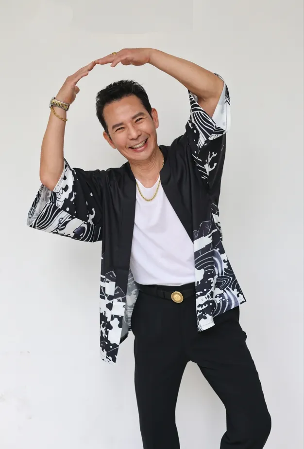 王耿豪自覺沒表現好，會主動要求重來一次。民試題公