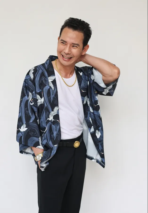 王耿豪希望角色有草根人物的溫度。民視提供