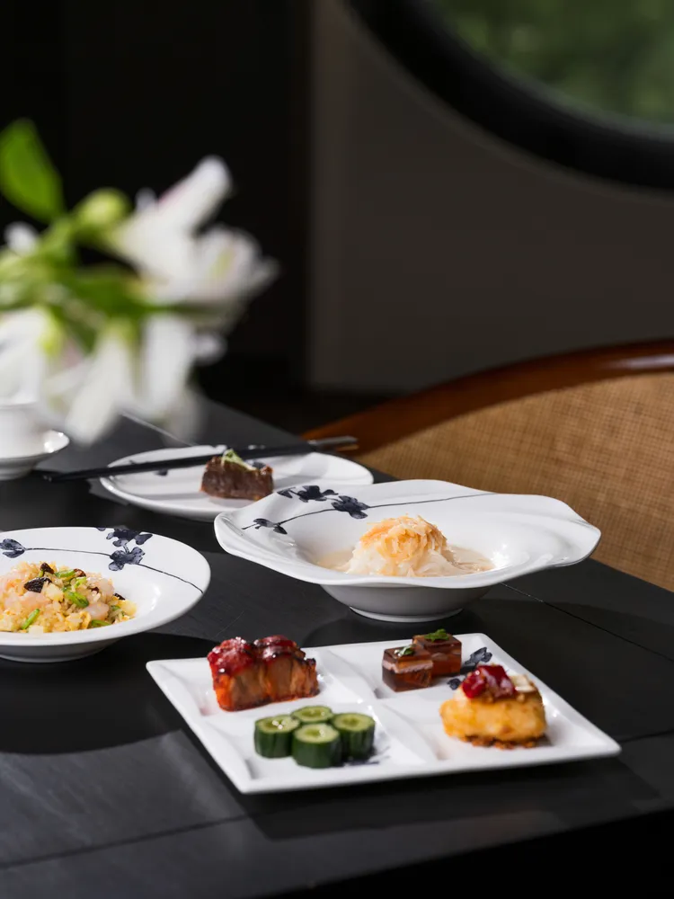 台北文華東方酒店連續八年榮獲米其林一星殊榮的「雅閣」中餐廳，於即日起推出新季節菜單。台北文華東方酒店提供