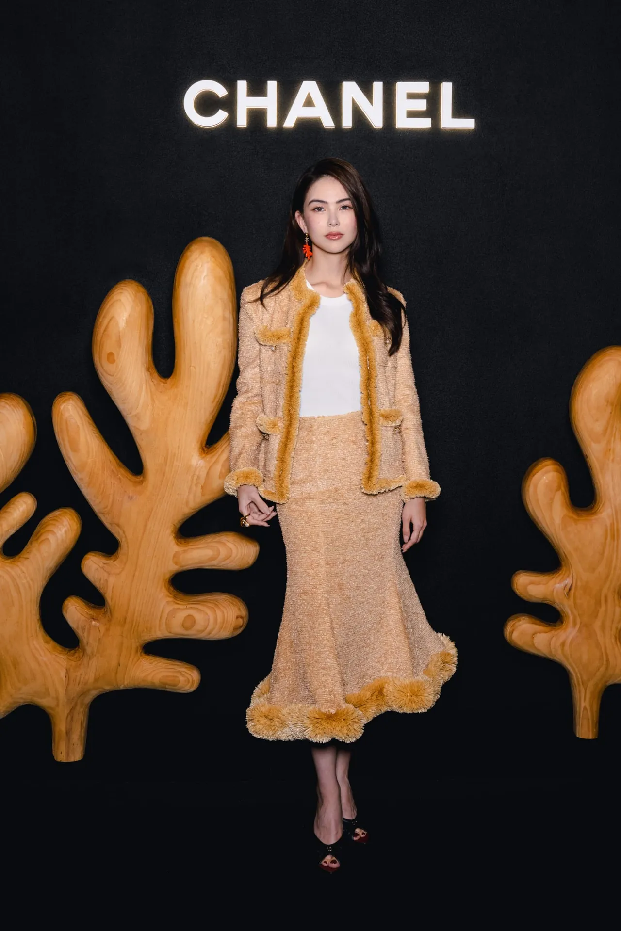 昆凌。品牌提供