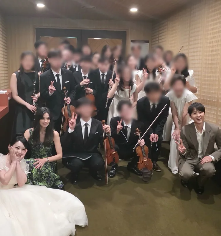 宋仲基、凱蒂主得知這次演出是為了紀念4月20日身心障礙者日，主動聯絡主辦表明參加意願。翻攝金素賢IG