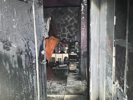 屏東潮州深夜民宅火警！鄰居聽到爭吵聲　起火原因待火調釐清