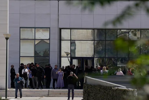 希臘首都驚見89歲高齡槍手　散彈槍連轟社保局、法院至少4傷