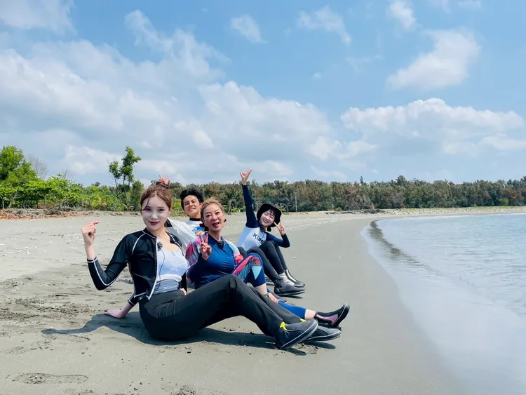 啦啦隊女神金賢姈到台南安平。民視提供