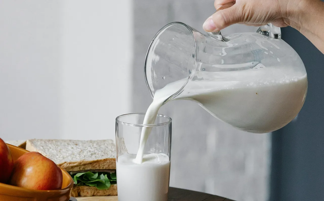 一堆人買錯！專家破解迷思：「這款牛奶」竟能降血壓