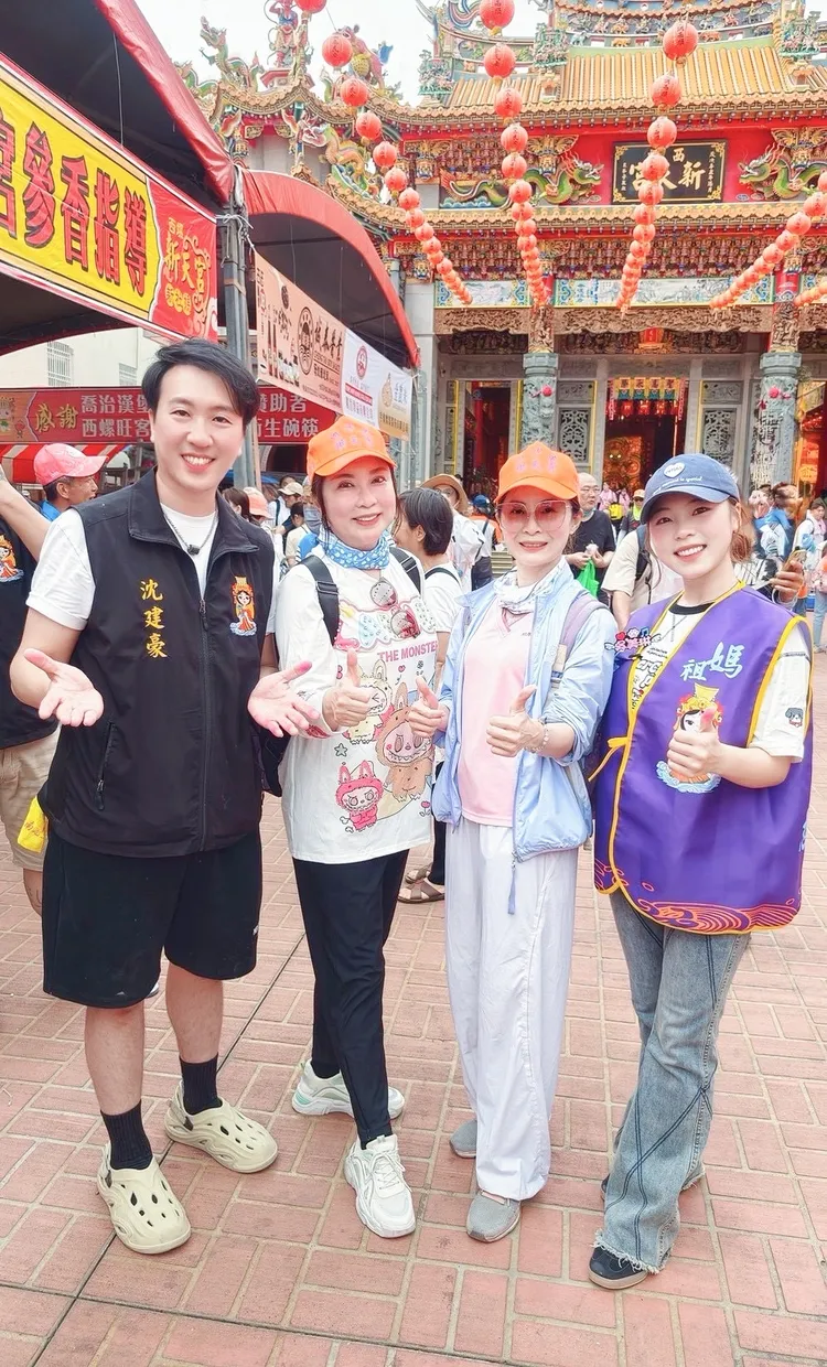 沈建豪、林姍、陳思安三人的聯袂現身隊伍。豪記唱片提供