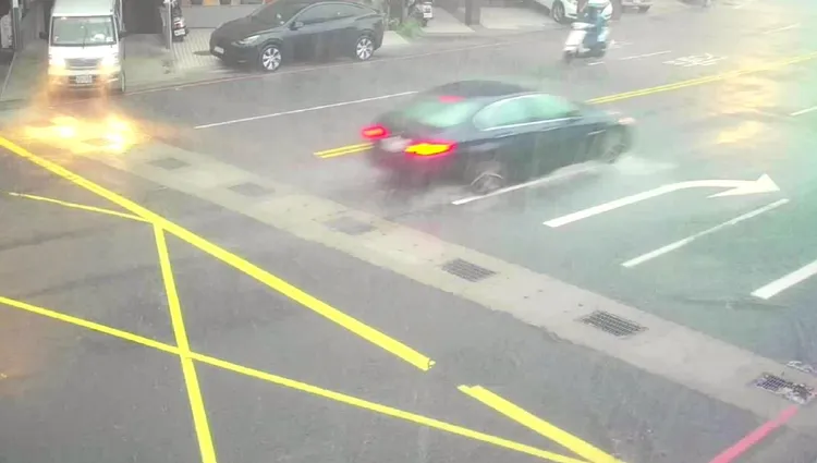 新北市已經完成12處AI 雨絲辨識系統， 強化降雨定量判讀能力。水利局提供