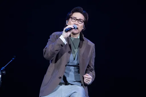 蘇永康首度解鎖高雄隔空獻曲「妹妹」周蕙　秀手機私密照認妻小缺席