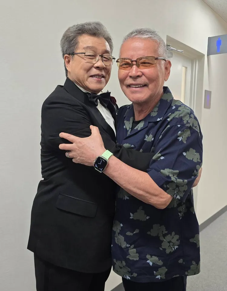 楊烈（左）與千昌夫相見甚歡。印太戰略智庫提供