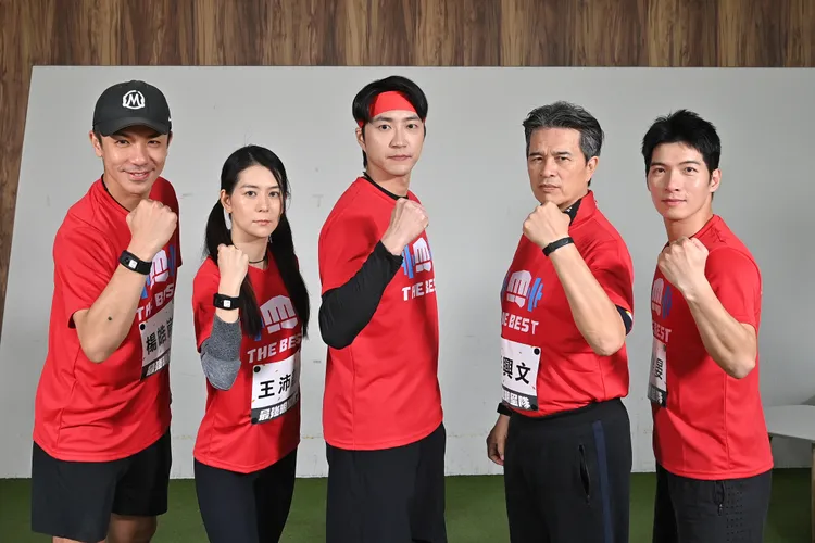 （左起）楊皓崴、王沛語、江宏傑、李興文、王霆晏。台視提供