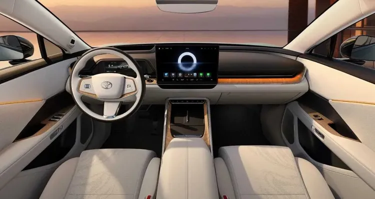 Toyota bZ7導入華為鴻蒙座艙與LiDAR輔助駕駛系統，強調高科技與在地化整合。原廠照片