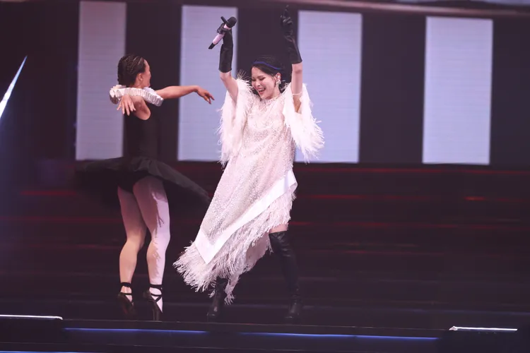 周蕙全場又唱又跳。彭欣偉攝