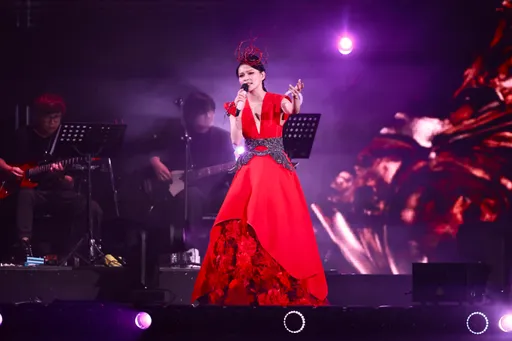 周蕙曾被嫌「不夠漂亮」熬26年逆襲封神　一開口全場跪聽　