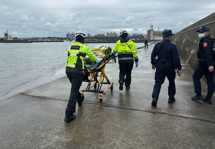 送醫。第一分局提供