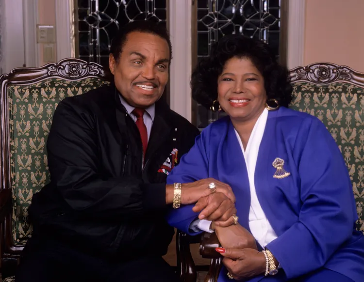 麥可的父親約瑟夫（左）與母親凱瑟琳。路透