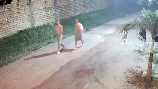 牢房內挖地洞鑽過圍牆　14人悠哉越獄結伴閒聊畫面曝光