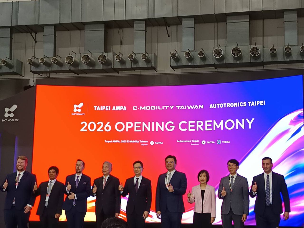 「汽車三展」秀AI自駕、氫能技術吸睛 黃志芳:建構全方位車用生態系