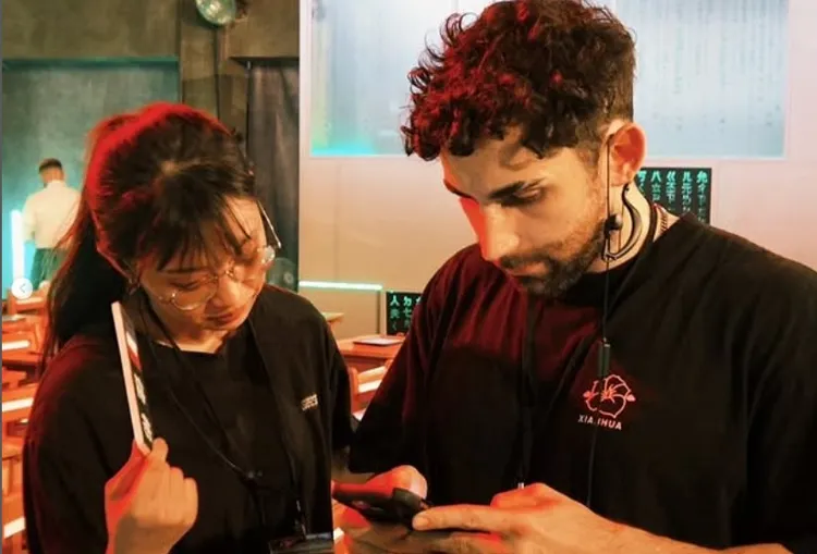 酷與得力企劃阿毛，製作《中文怪物》時弄得快崩潰，但也因為他們的認真，播出後備受好評。翻攝酷IG