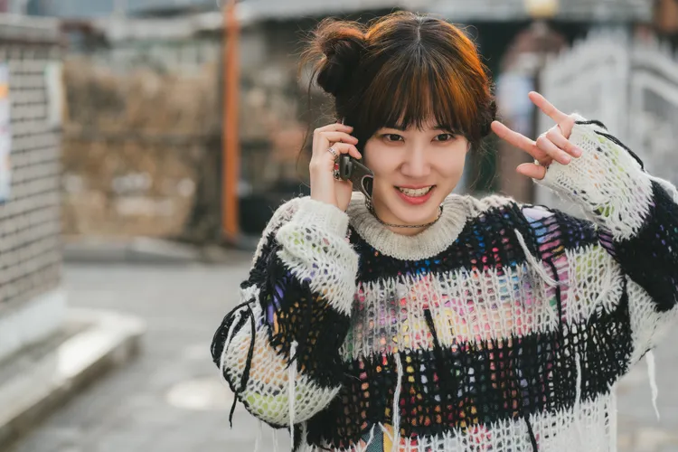 朴恩斌劇中擁有瞬間移動的能力。Netflix提供